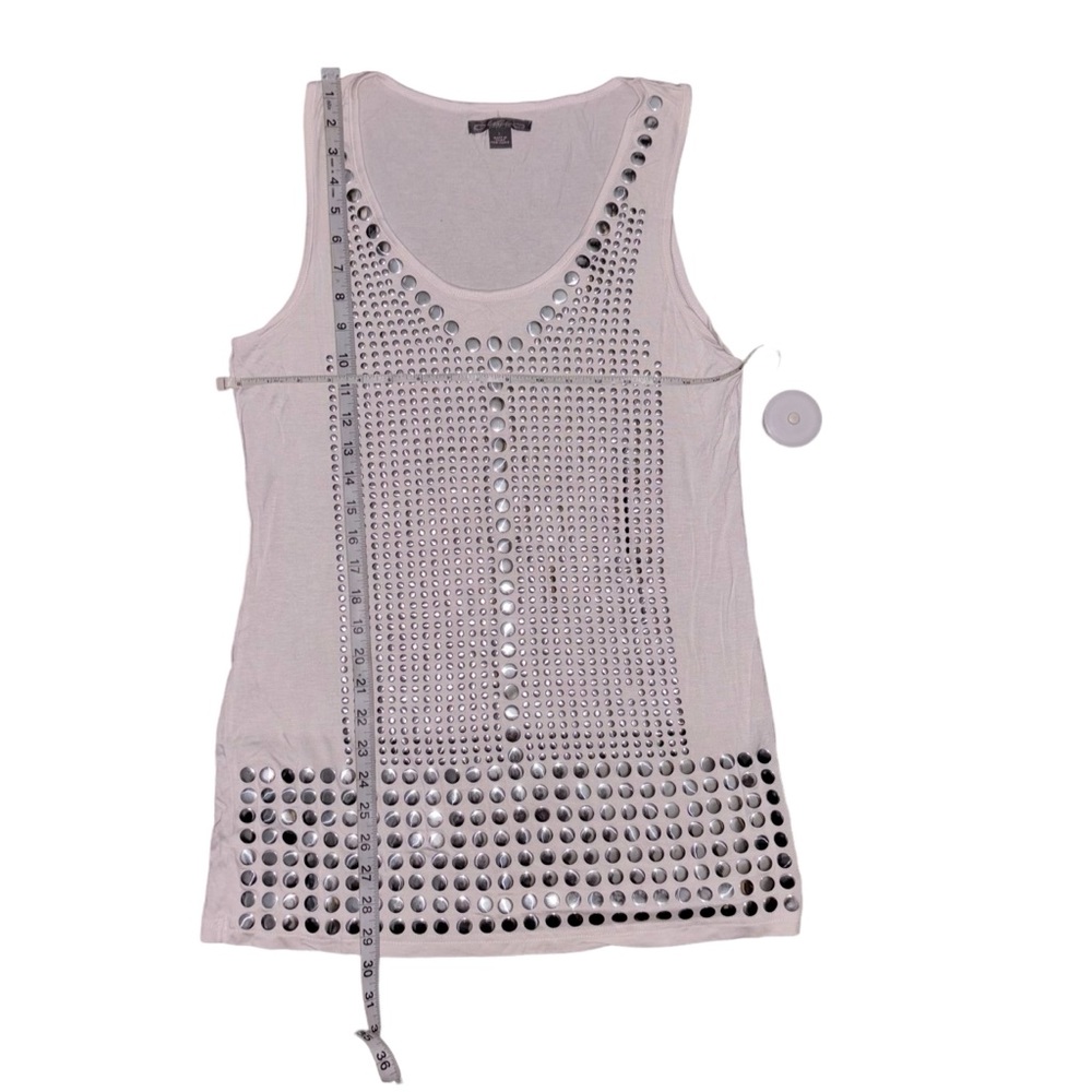 Metric white studded tank top women’s size large good condition